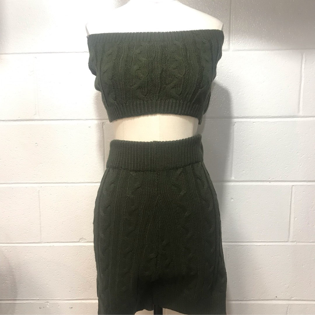 Green Knit Tube Top Two-Piece Shorts Set