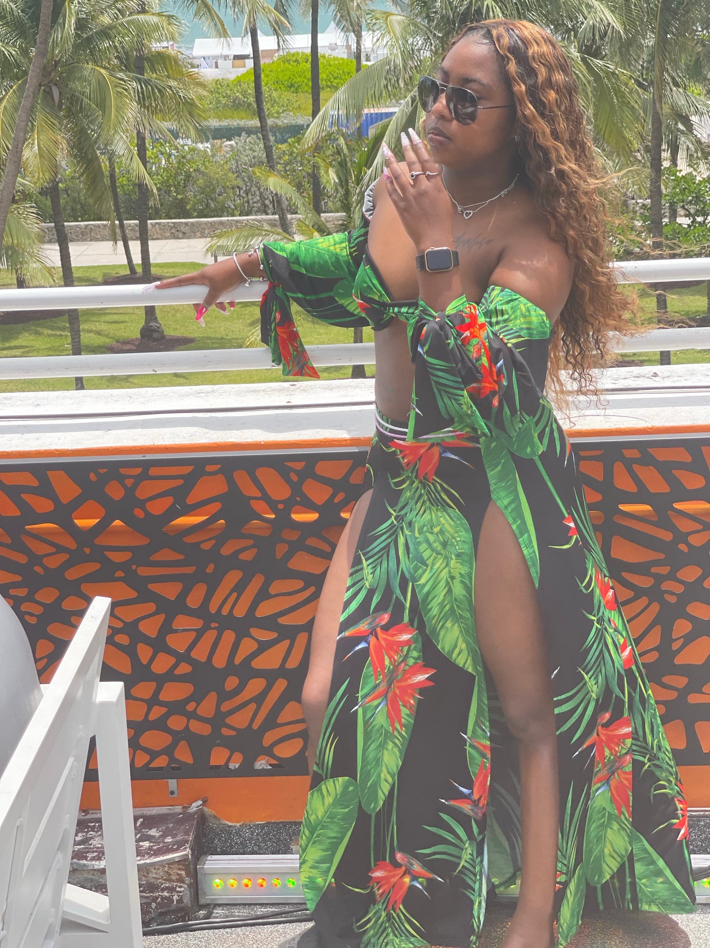 Queen B Set