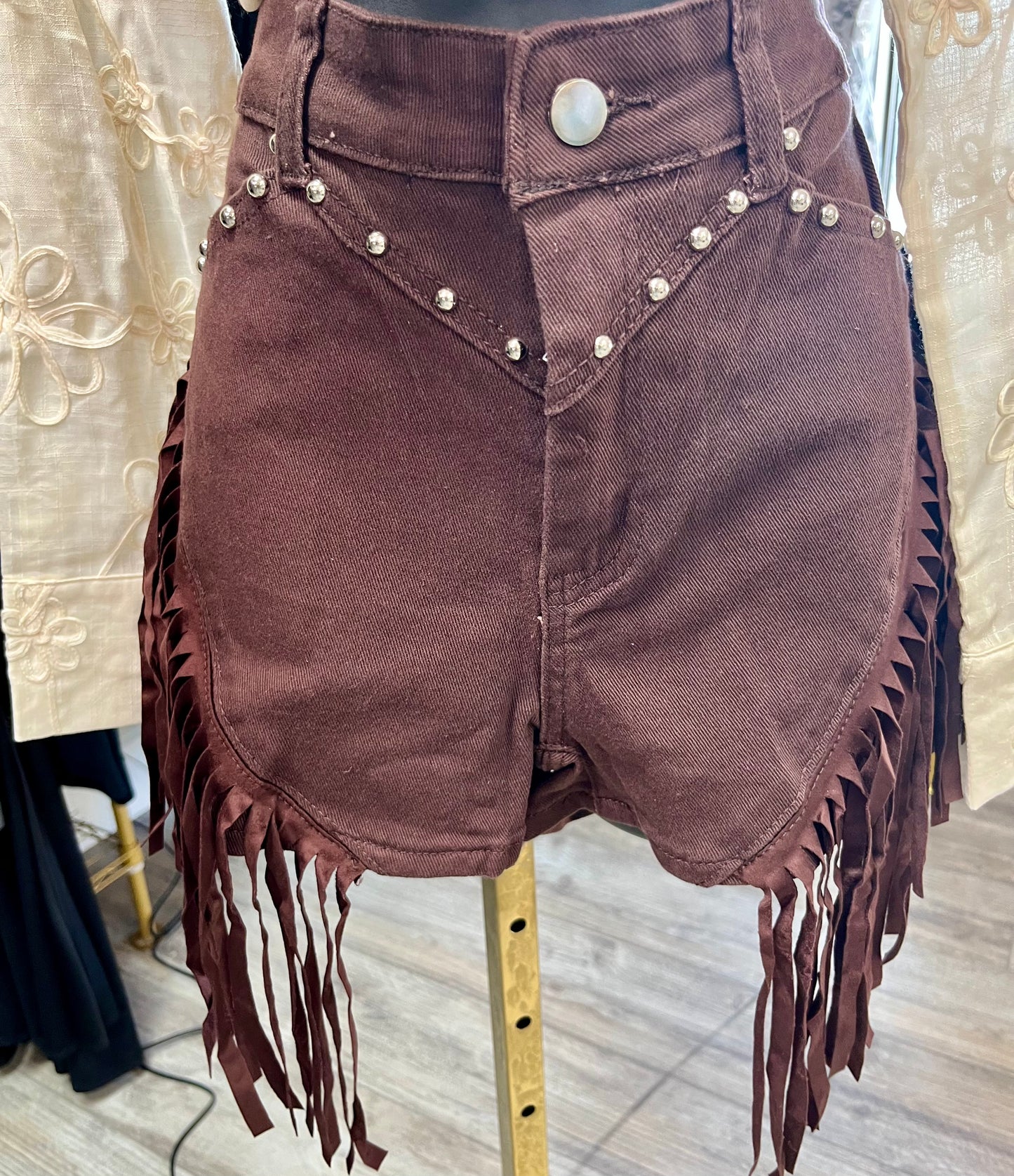 Saddle Sway Brown
