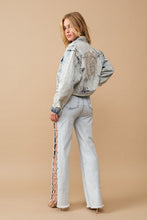 Load image into Gallery viewer, Cut Out At Side w/ Jewel Trim Stretch Denim Jeans
