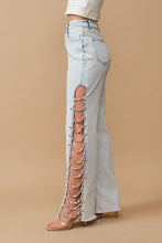 Load image into Gallery viewer, Cut Out At Side w/ Jewel Trim Stretch Denim Jeans
