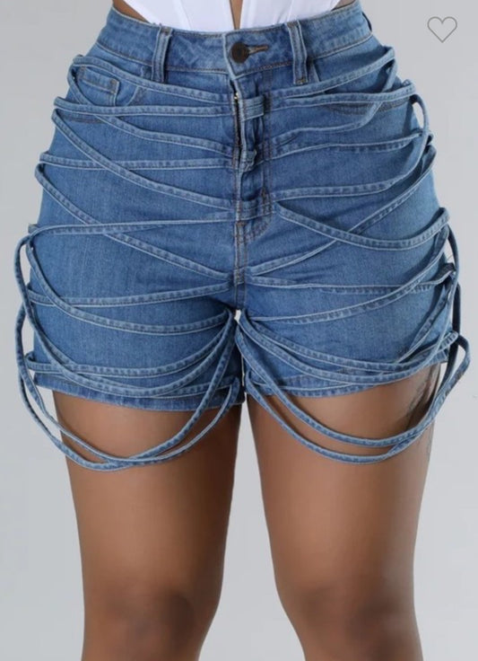Crossover shorts