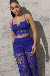 TWO PIECE LACE SET