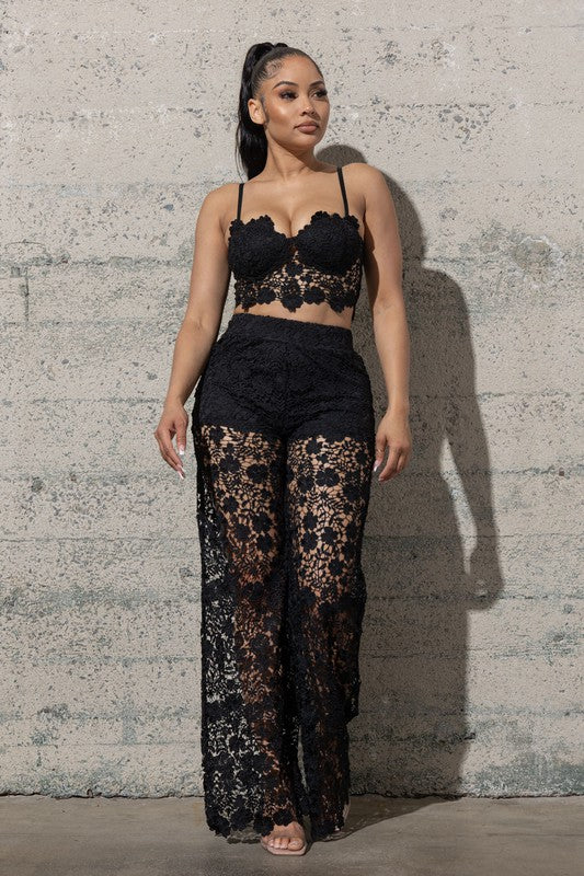 TWO PIECE LACE SET