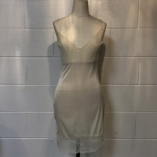 Lace Satin Srape Dress Beige