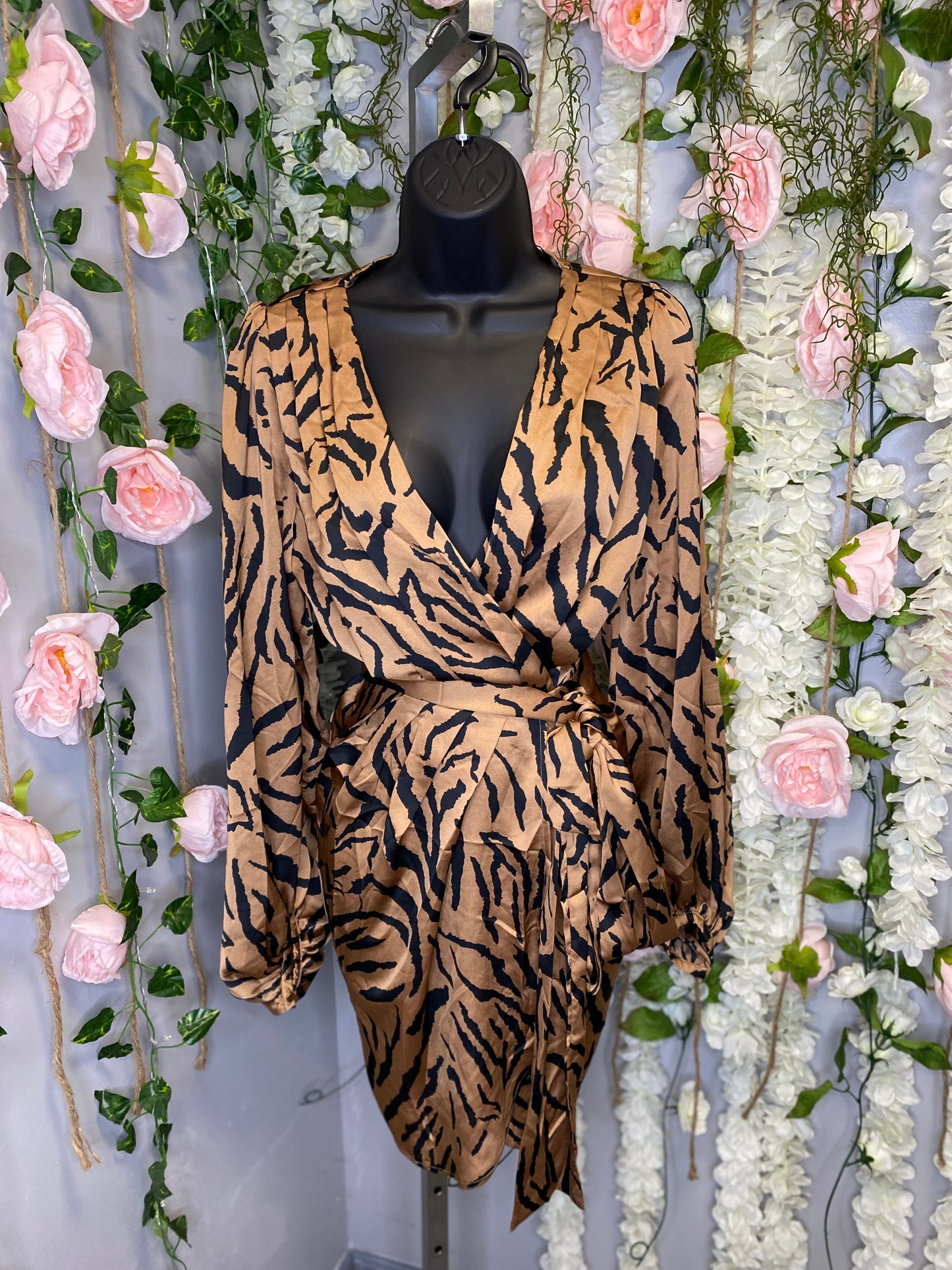 dresses for women fashion women clothes sexy dresses dresses ladies dresses fashion styles fashion trends fashion accessory women dresses women party dress women fashion Exclusive Styles White pants Day party fit Day party fashion Afterparty fashion After party Little black dress New arrival Hot pants Flare pants Cross Wrap All white party White dresses Little black dress Fall fashion