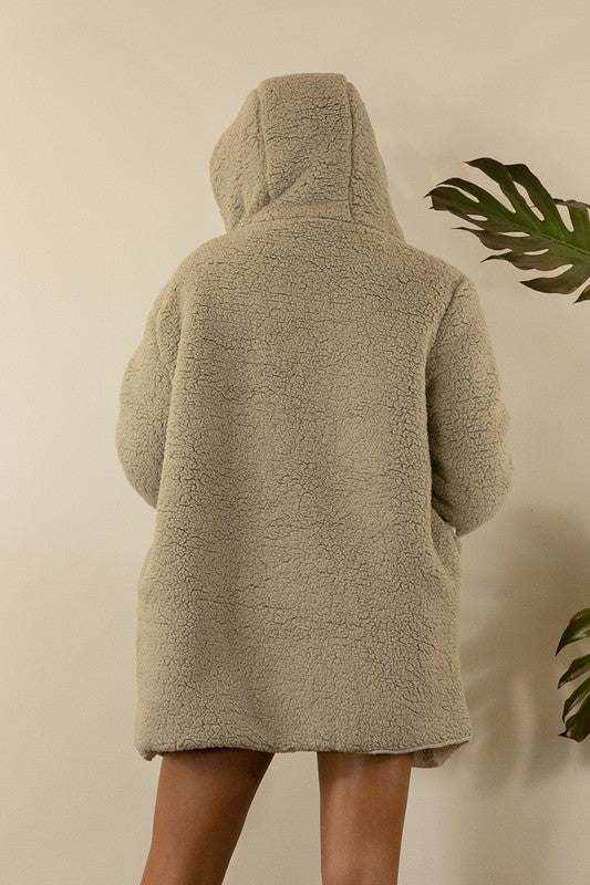 BEAR HOODIE COAT