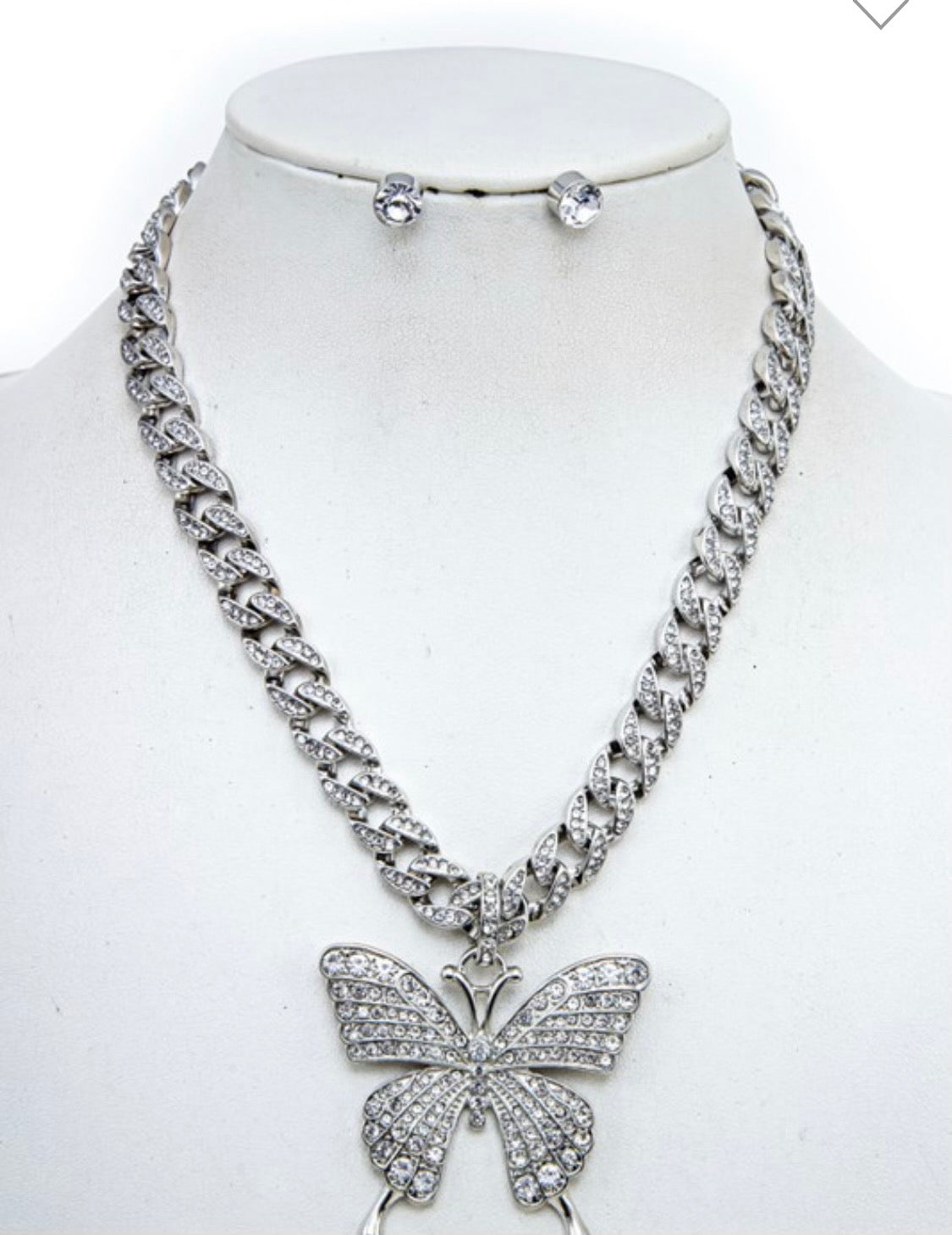 Butterfly necklace w/earrings