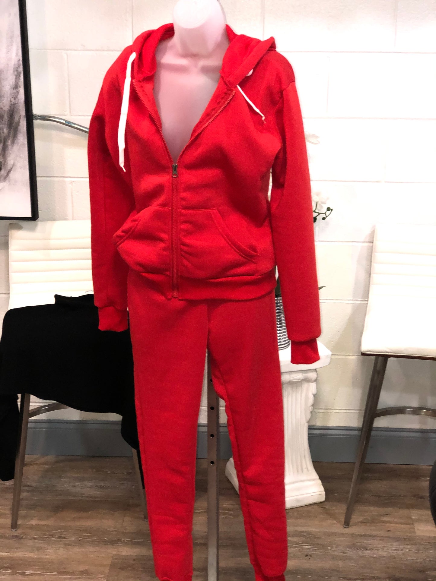 Access sweatsuit
