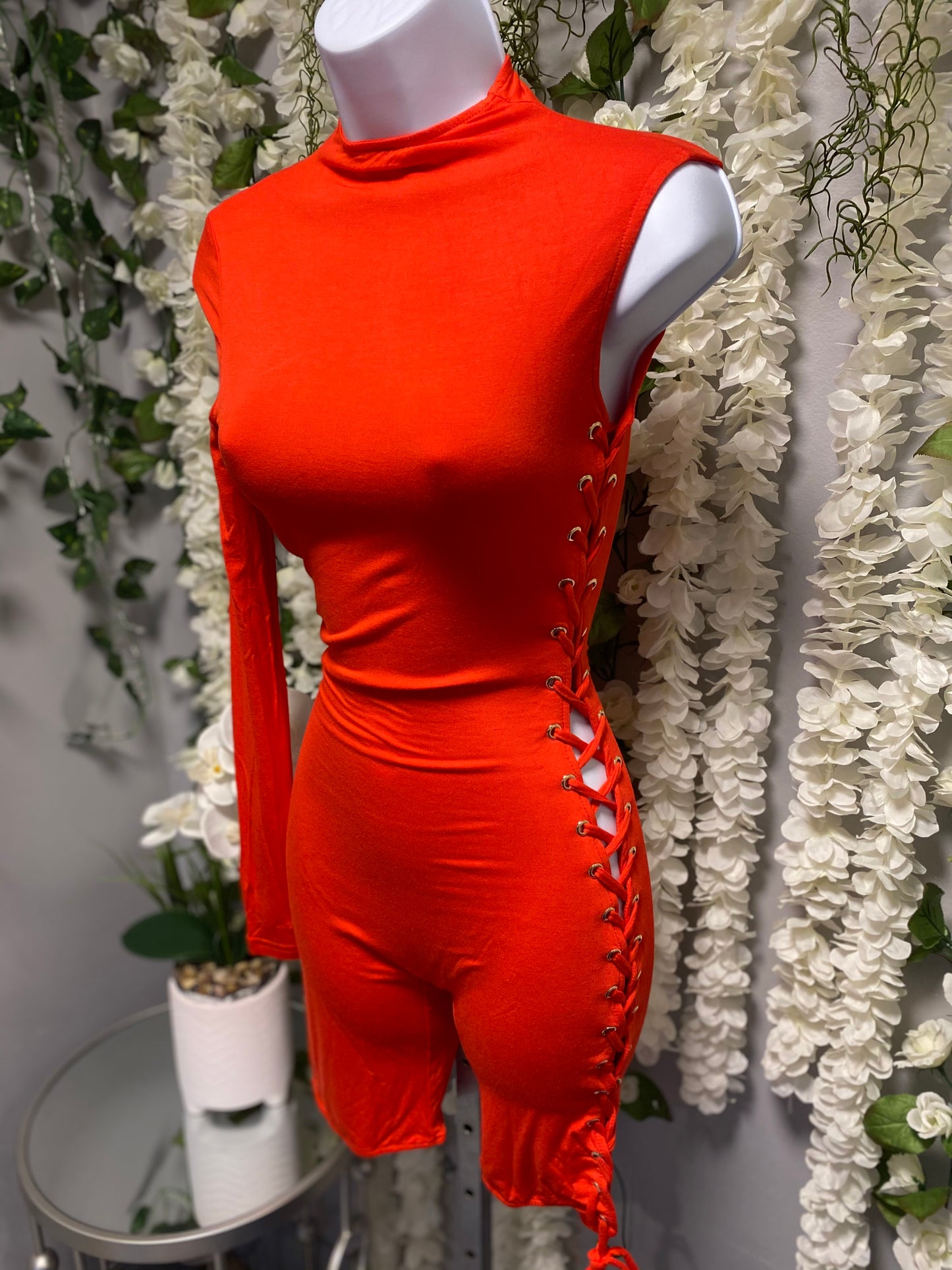 Miss 10 Orange