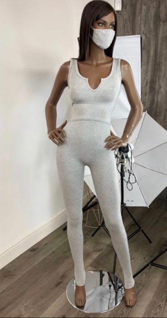 Qutie Jumpsuit With Mask