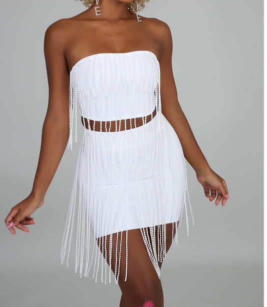 All White Party Vibes