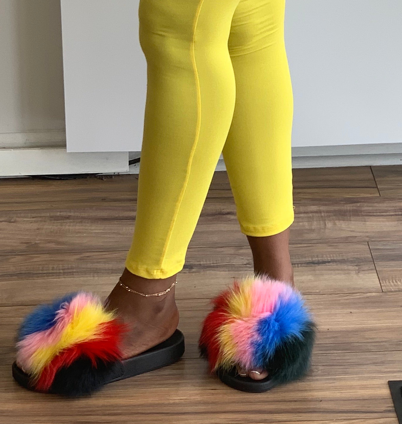 Multi Color Fur Slides