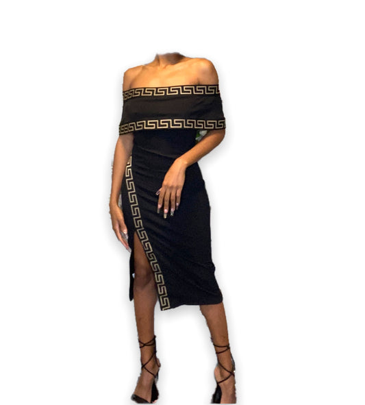 Unaverage Dress
