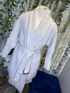 fuzzy cardigan  light gray  belted  65% acrylic 35% nylon   a lot of stretch   tappered forearm sleeve   midi length 