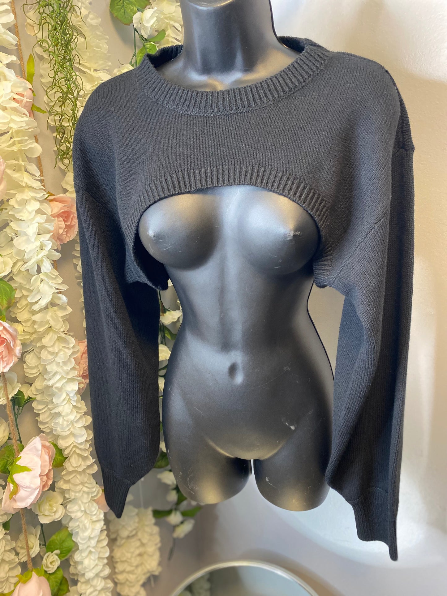 SWEATER CROPPED TOP
